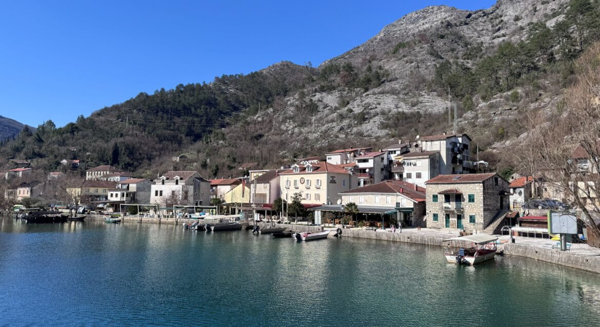 Rijeka Crnojevica - Nekad i sad