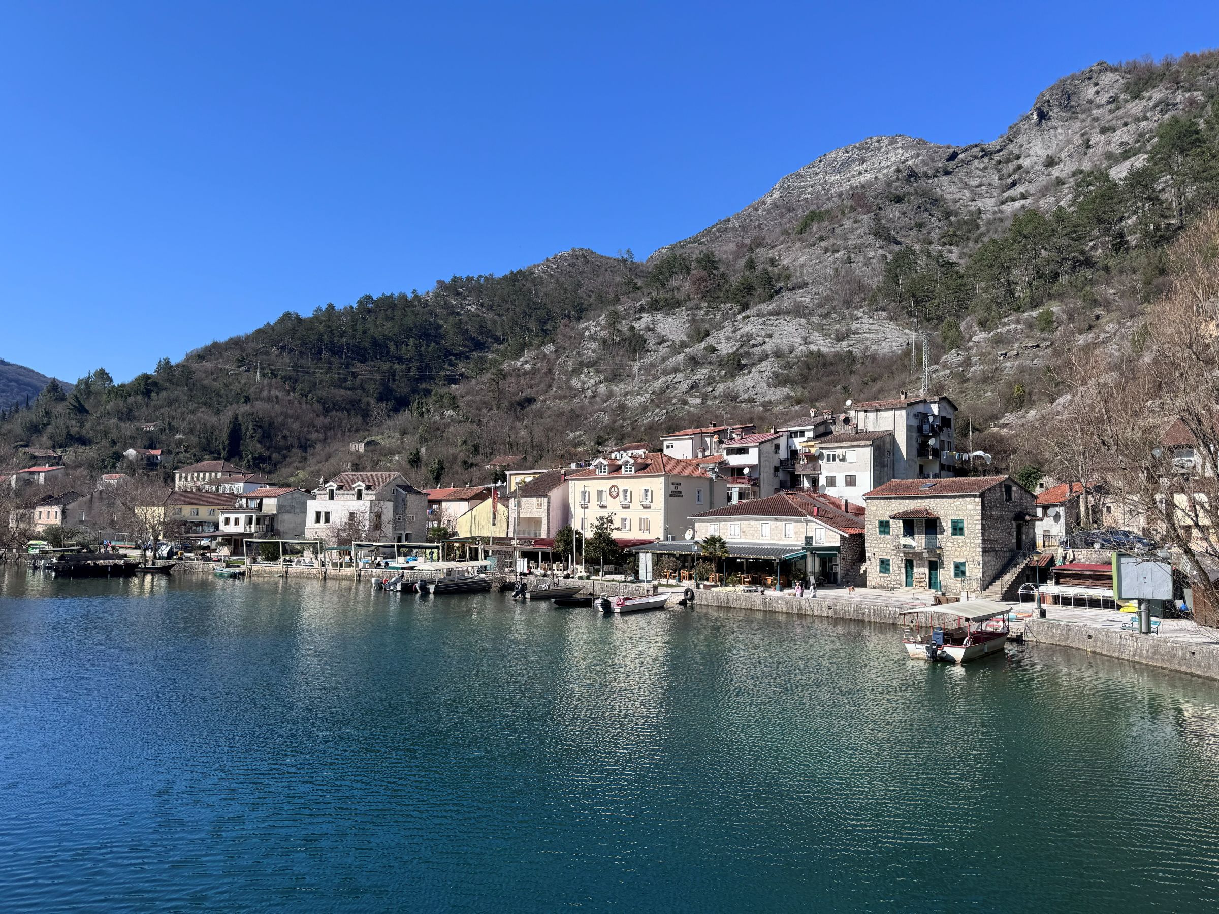 Rijeka Crnojevica - Nekad i sad